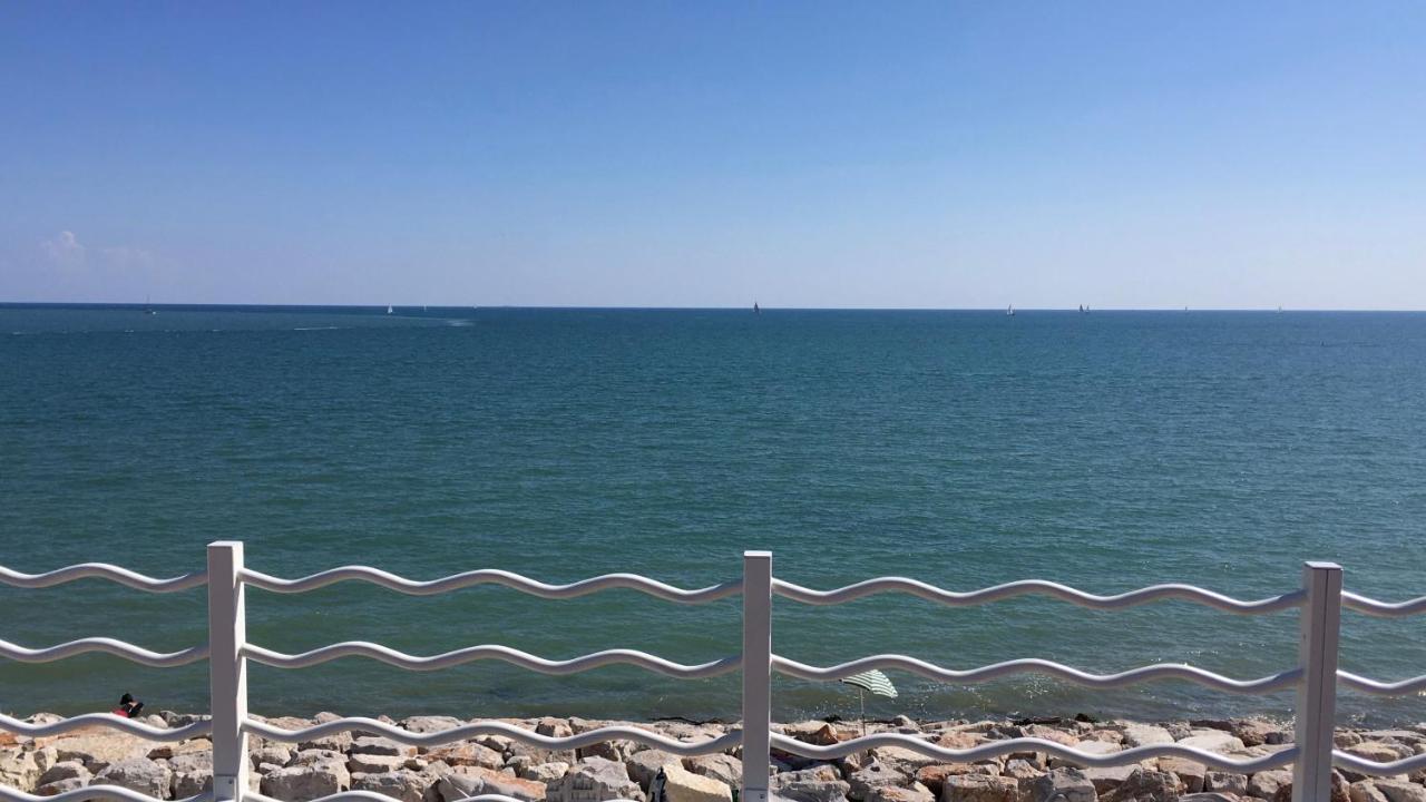 Ca Dell'Angelo - Caorle Aparthotel Luaran gambar