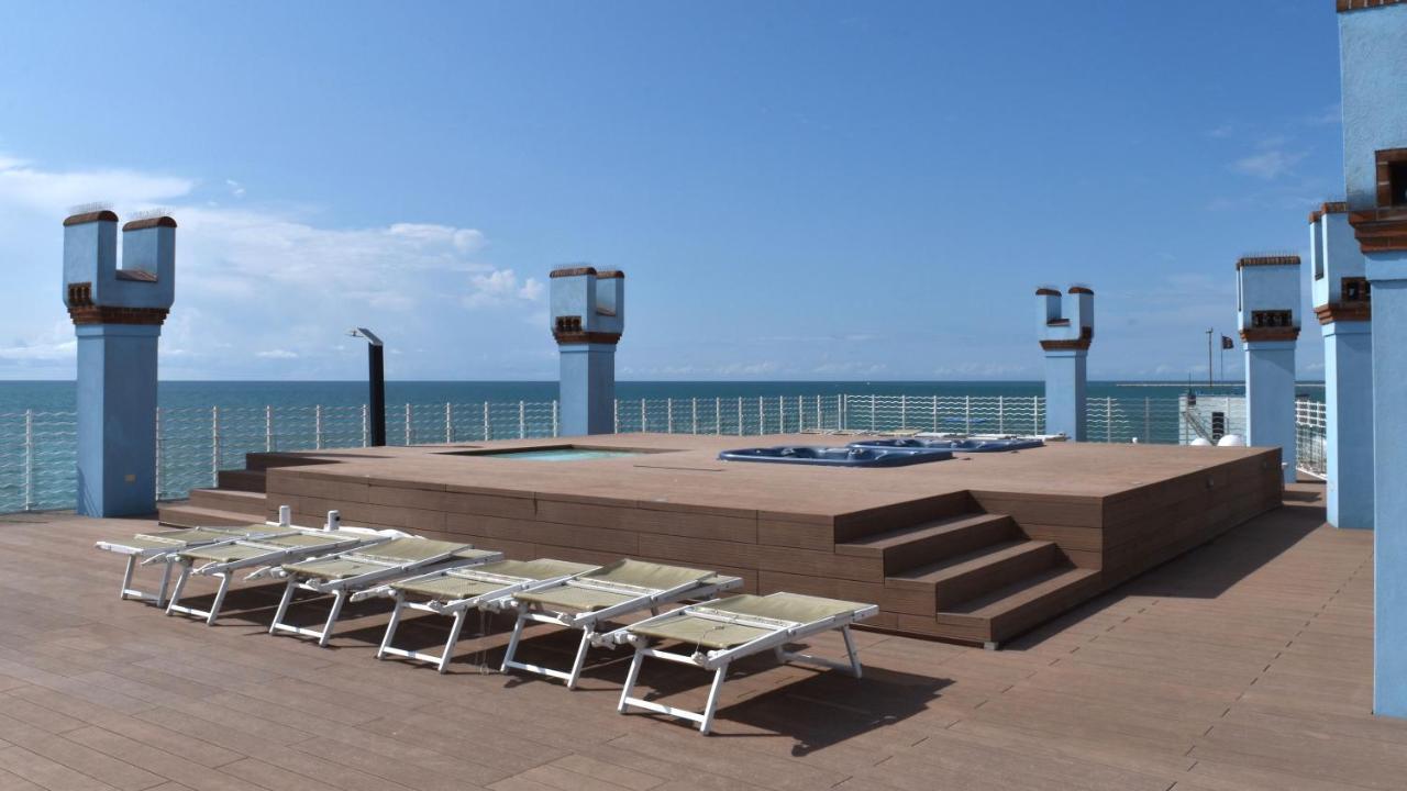 Ca Dell'Angelo - Caorle Aparthotel Luaran gambar